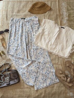 Wide-Leg Linen Pants
